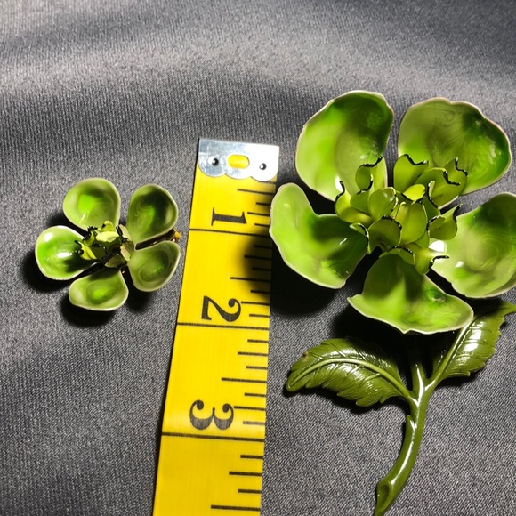 Vintage Earring and Pin Set - Picture 3 of 3